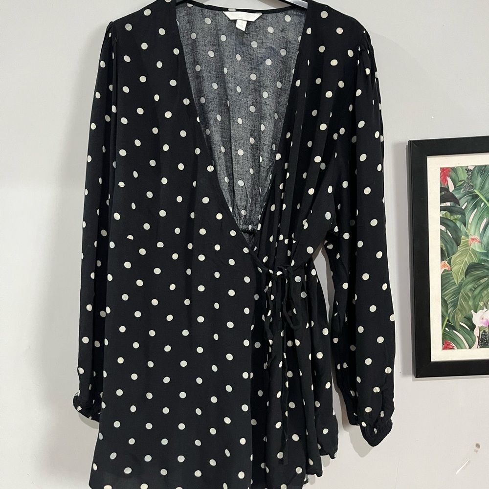 H&M wrap top - Picture 1 of 6